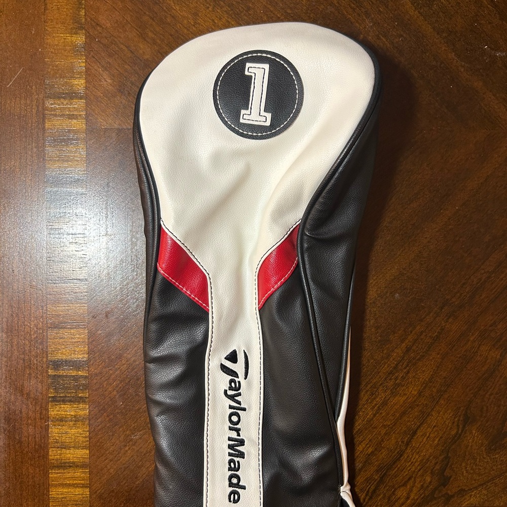 TaylorMade Black & White Padded Golf Headcover with Logo